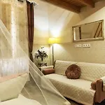 Casa De La Juderia Dona Pilar 홈스테이