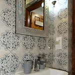 Casa De La Juderia Dona Pilar 홈스테이 *