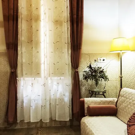 Casa De La Juderia Dona Pilar Alloggio in famiglia
